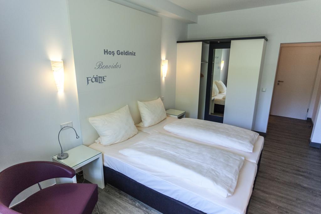 Hotel Fliegendes Klassenzimmer Bad Berleburg Dış mekan fotoğraf