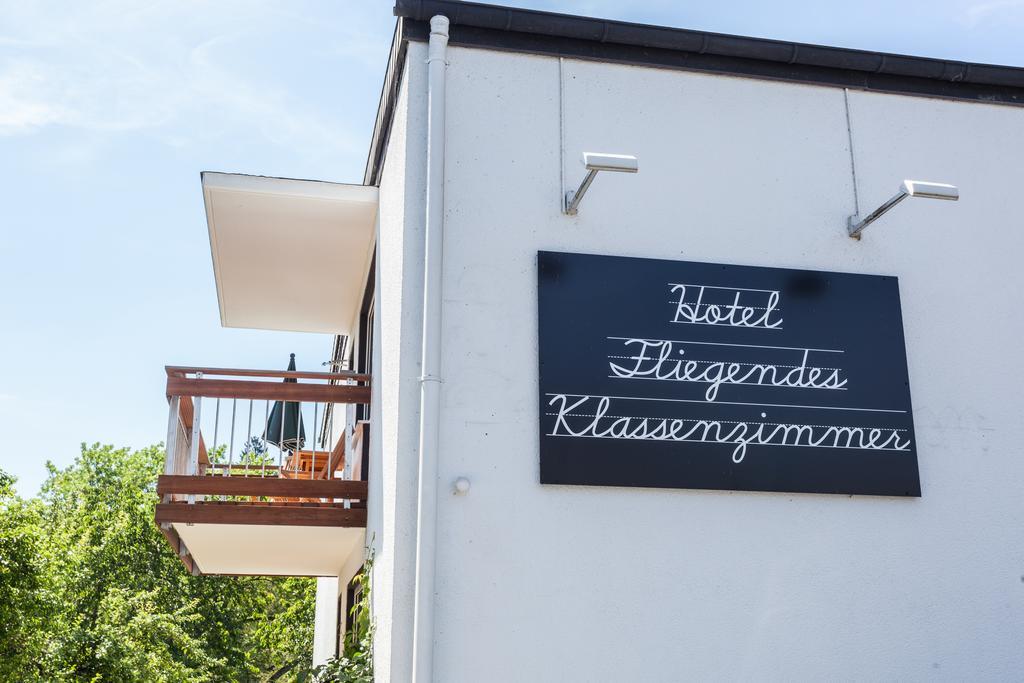 Hotel Fliegendes Klassenzimmer Bad Berleburg Dış mekan fotoğraf