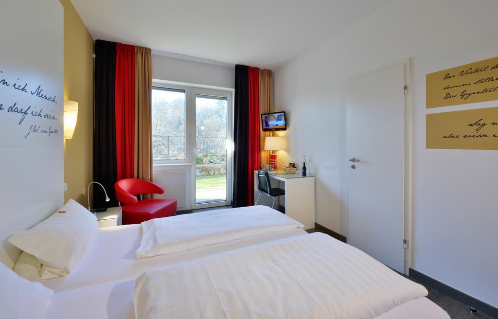 Hotel Fliegendes Klassenzimmer Bad Berleburg Dış mekan fotoğraf