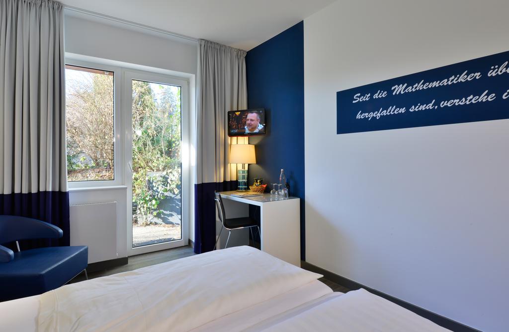 Hotel Fliegendes Klassenzimmer Bad Berleburg Dış mekan fotoğraf