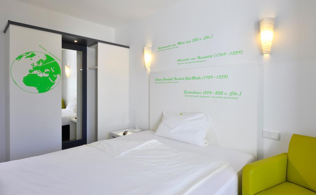 Hotel Fliegendes Klassenzimmer Bad Berleburg Dış mekan fotoğraf