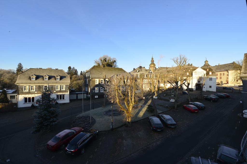Hotel Fliegendes Klassenzimmer Bad Berleburg Dış mekan fotoğraf